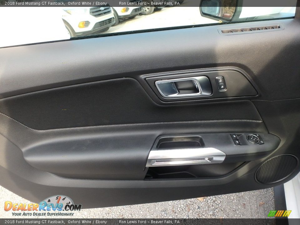 Door Panel of 2018 Ford Mustang GT Fastback Photo #14