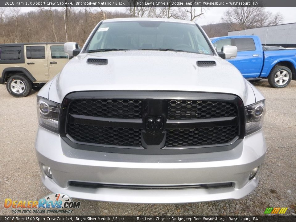 2018 Ram 1500 Sport Crew Cab 4x4 Bright Silver Metallic / Black Photo #8