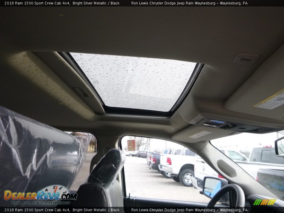 2018 Ram 1500 Sport Crew Cab 4x4 Bright Silver Metallic / Black Photo #11