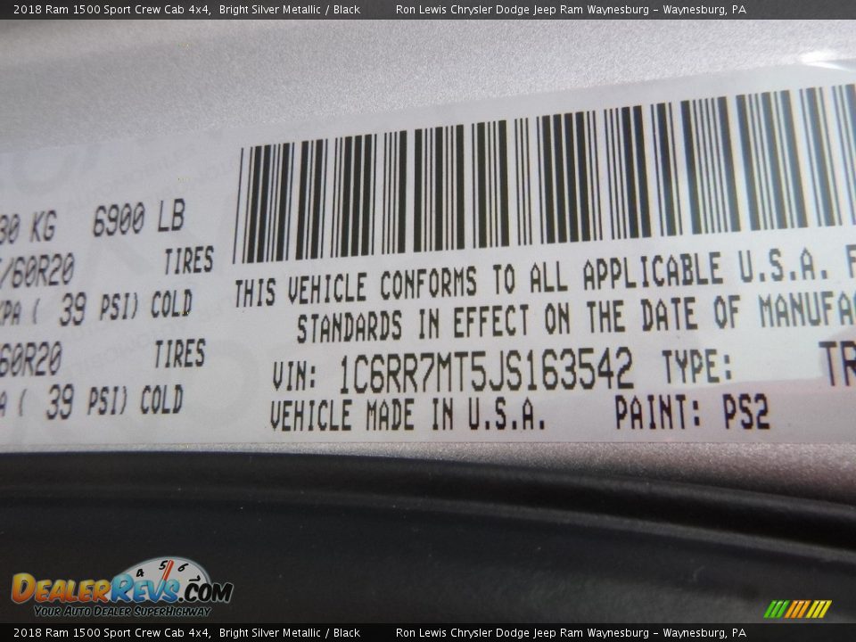 2018 Ram 1500 Sport Crew Cab 4x4 Bright Silver Metallic / Black Photo #13