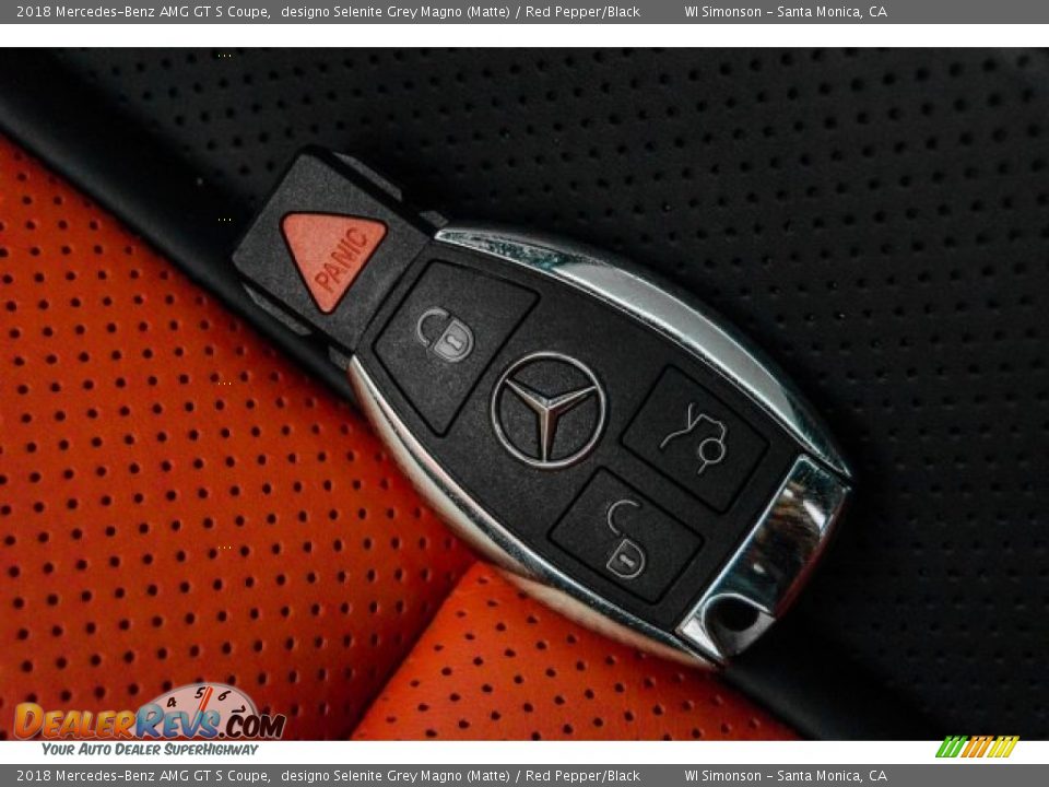 Keys of 2018 Mercedes-Benz AMG GT S Coupe Photo #11