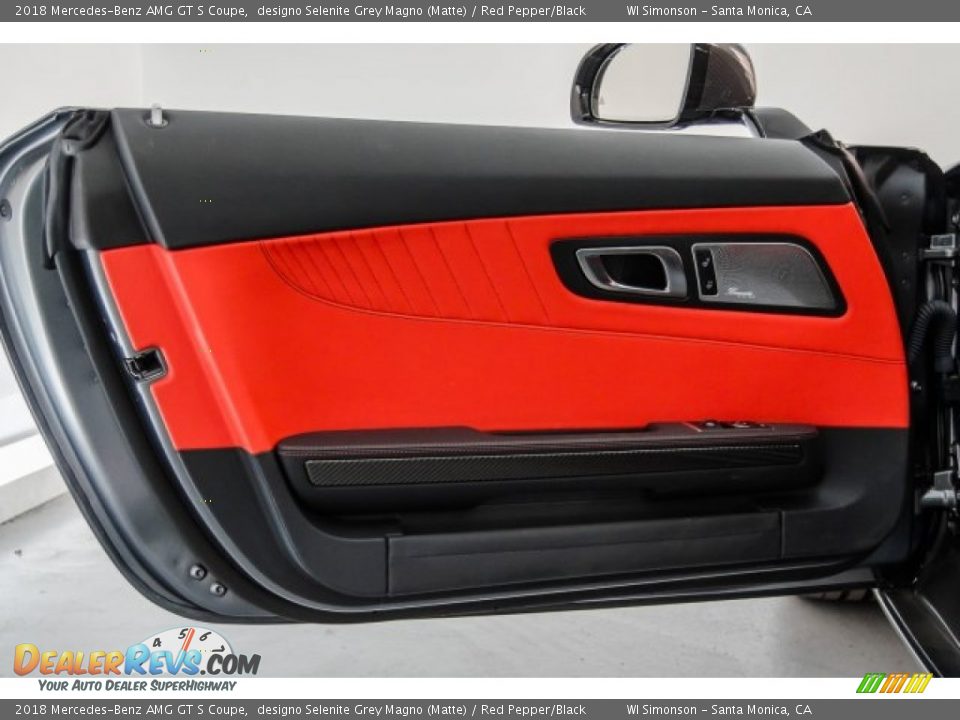 Door Panel of 2018 Mercedes-Benz AMG GT S Coupe Photo #26