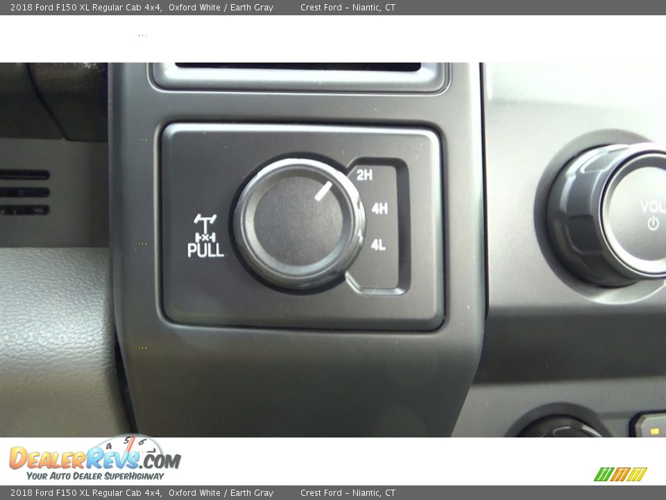 Controls of 2018 Ford F150 XL Regular Cab 4x4 Photo #16