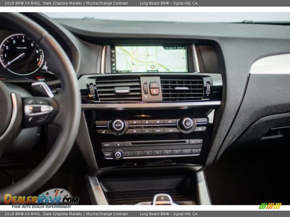 Controls of 2018 BMW X4 M40i Photo #5