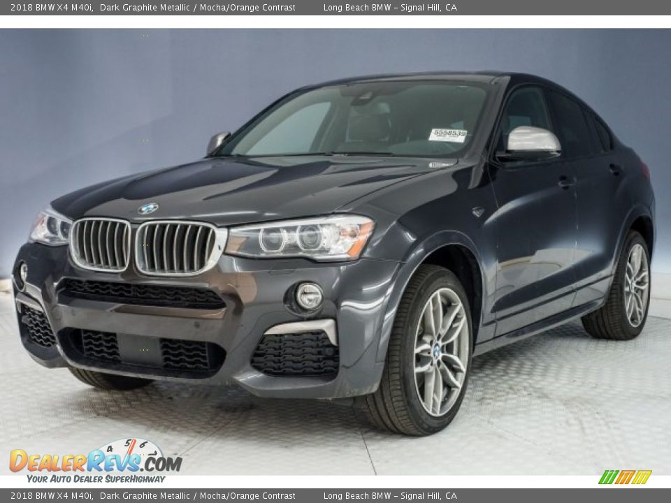 Front 3/4 View of 2018 BMW X4 M40i Photo #26