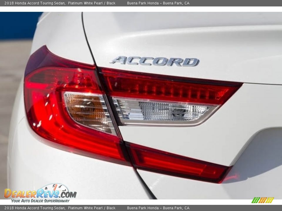2018 Honda Accord Touring Sedan Logo Photo #3