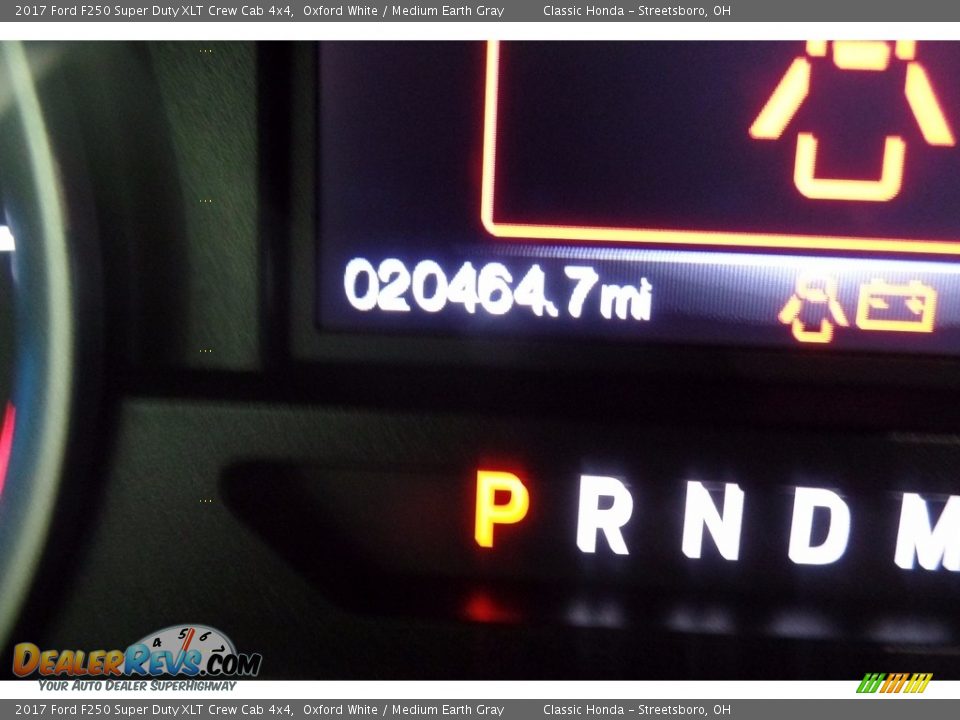 2017 Ford F250 Super Duty XLT Crew Cab 4x4 Oxford White / Medium Earth Gray Photo #27