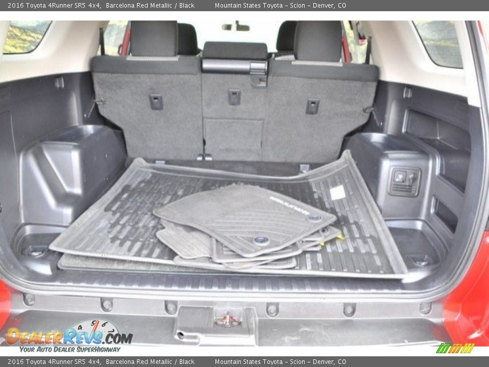 2016 Toyota 4Runner SR5 4x4 Barcelona Red Metallic / Black Photo #26