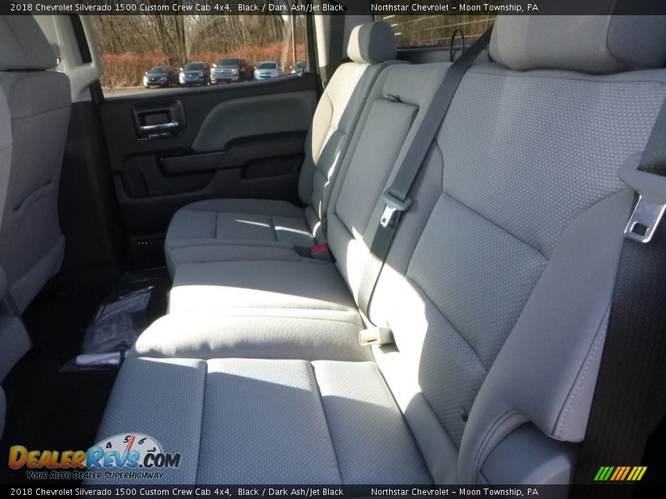 2018 Chevrolet Silverado 1500 Custom Crew Cab 4x4 Black / Dark Ash/Jet Black Photo #13