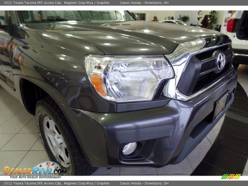 2012 Toyota Tacoma SR5 Access Cab Magnetic Gray Mica / Graphite Photo #10