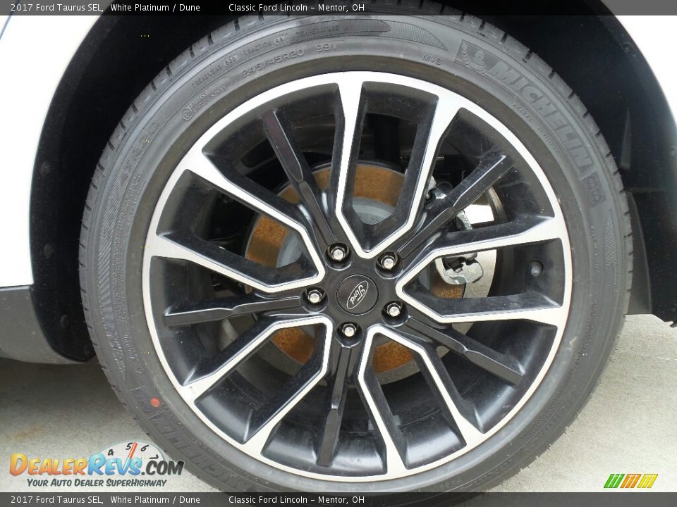 2017 Ford Taurus SEL White Platinum / Dune Photo #6