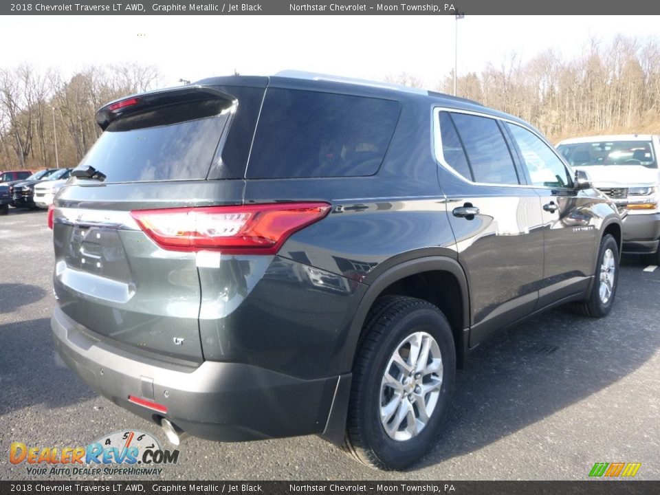 2018 Chevrolet Traverse LT AWD Graphite Metallic / Jet Black Photo #5