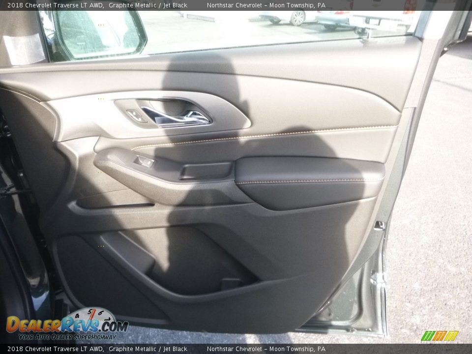 2018 Chevrolet Traverse LT AWD Graphite Metallic / Jet Black Photo #11