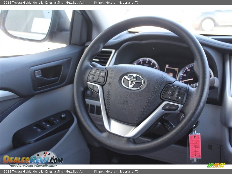 2018 Toyota Highlander LE Steering Wheel Photo #24