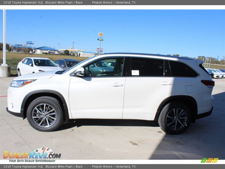 2018 Toyota Highlander XLE Blizzard White Pearl / Black Photo #5
