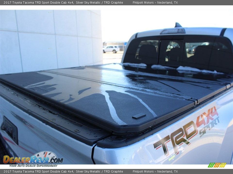 2017 Toyota Tacoma TRD Sport Double Cab 4x4 Silver Sky Metallic / TRD Graphite Photo #8