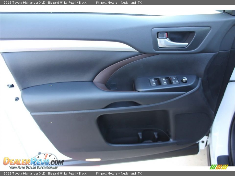 2018 Toyota Highlander XLE Blizzard White Pearl / Black Photo #8