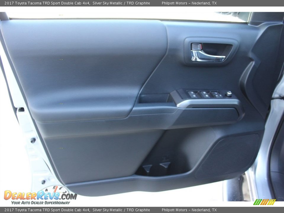 2017 Toyota Tacoma TRD Sport Double Cab 4x4 Silver Sky Metallic / TRD Graphite Photo #10
