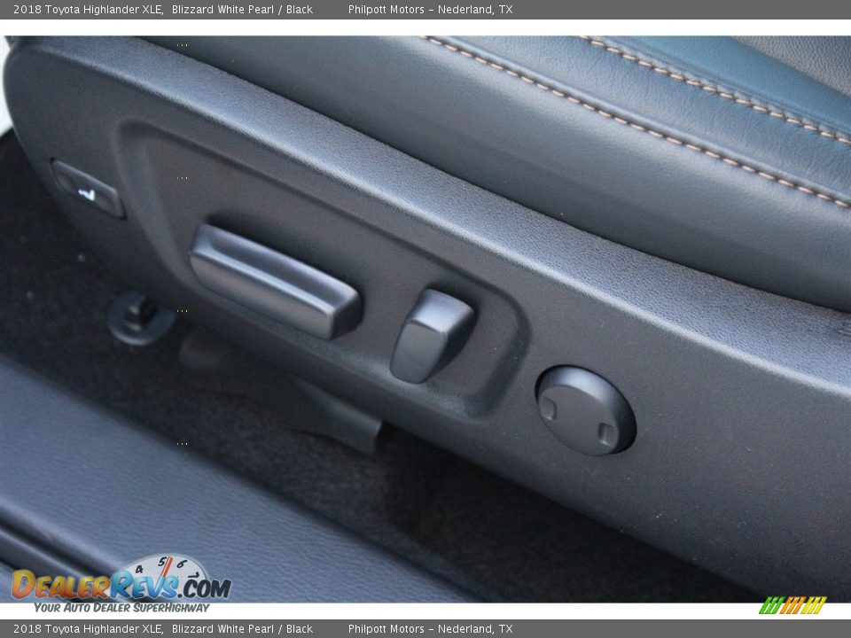 2018 Toyota Highlander XLE Blizzard White Pearl / Black Photo #9