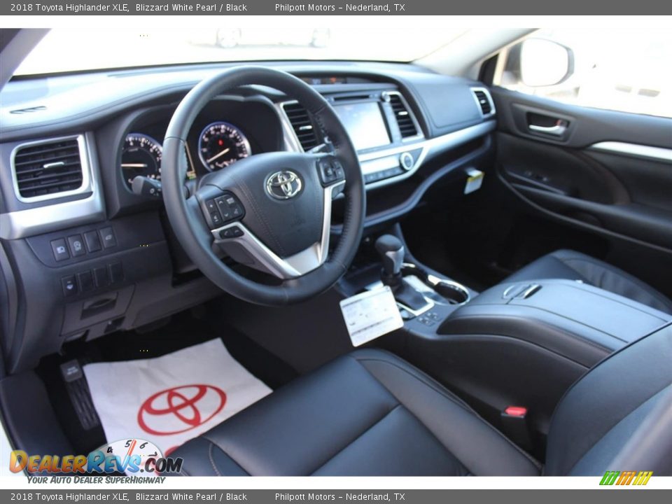 2018 Toyota Highlander XLE Blizzard White Pearl / Black Photo #10