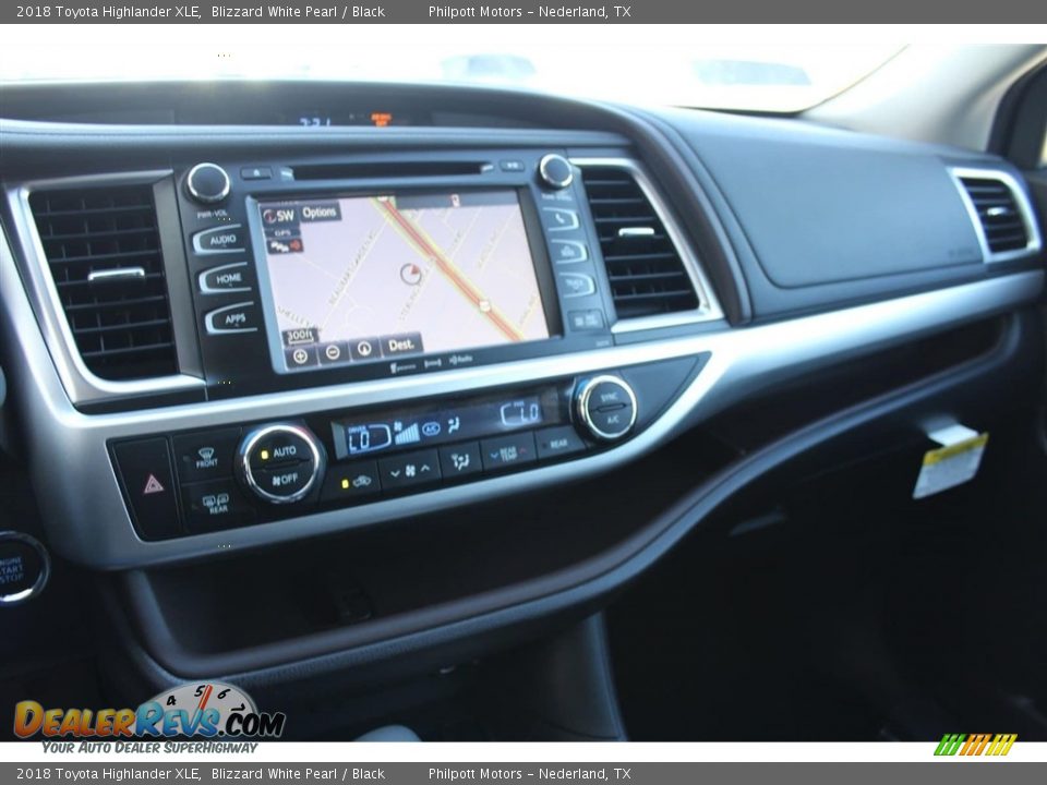 2018 Toyota Highlander XLE Blizzard White Pearl / Black Photo #12