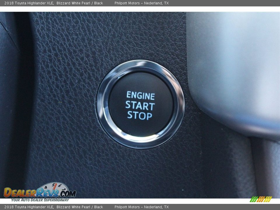 2018 Toyota Highlander XLE Blizzard White Pearl / Black Photo #14