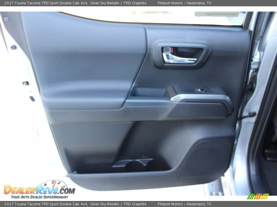 2017 Toyota Tacoma TRD Sport Double Cab 4x4 Silver Sky Metallic / TRD Graphite Photo #24