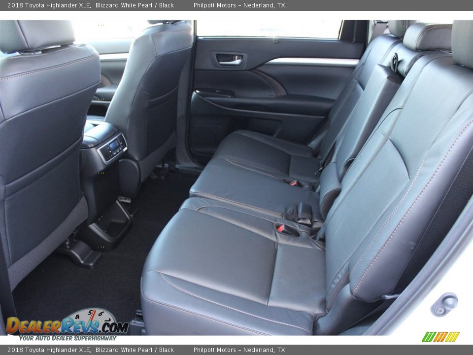 2018 Toyota Highlander XLE Blizzard White Pearl / Black Photo #27