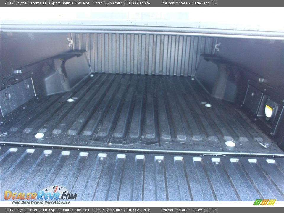 2017 Toyota Tacoma TRD Sport Double Cab 4x4 Silver Sky Metallic / TRD Graphite Photo #29