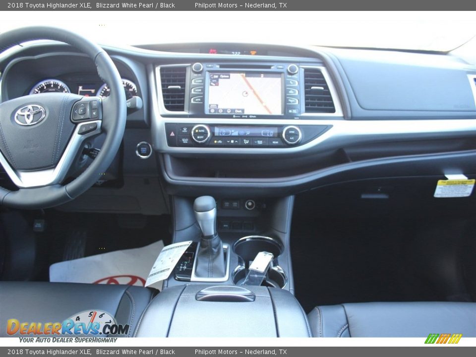 2018 Toyota Highlander XLE Blizzard White Pearl / Black Photo #29