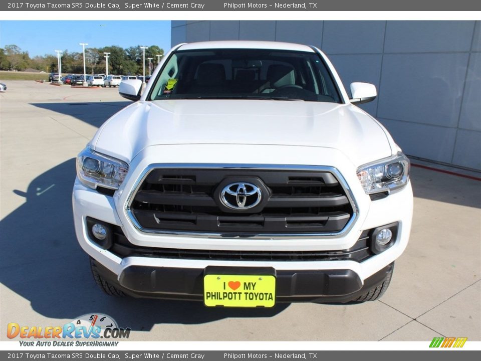 2017 Toyota Tacoma SR5 Double Cab Super White / Cement Gray Photo #2