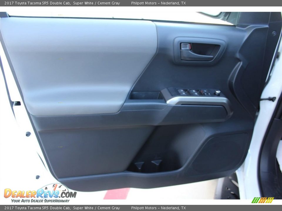 2017 Toyota Tacoma SR5 Double Cab Super White / Cement Gray Photo #9