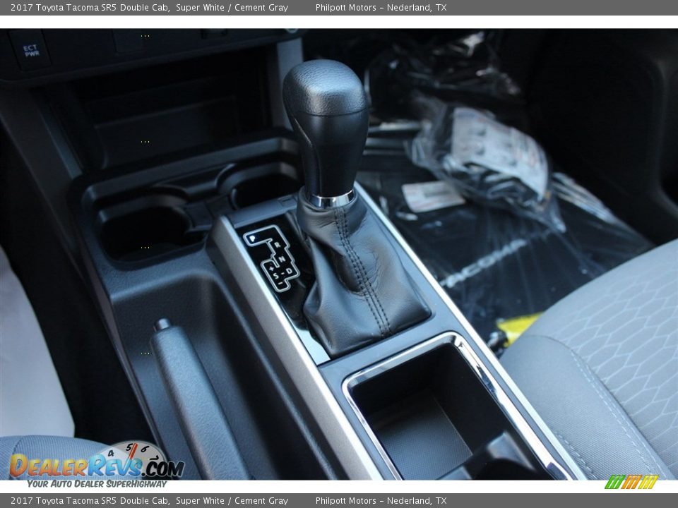2017 Toyota Tacoma SR5 Double Cab Super White / Cement Gray Photo #13