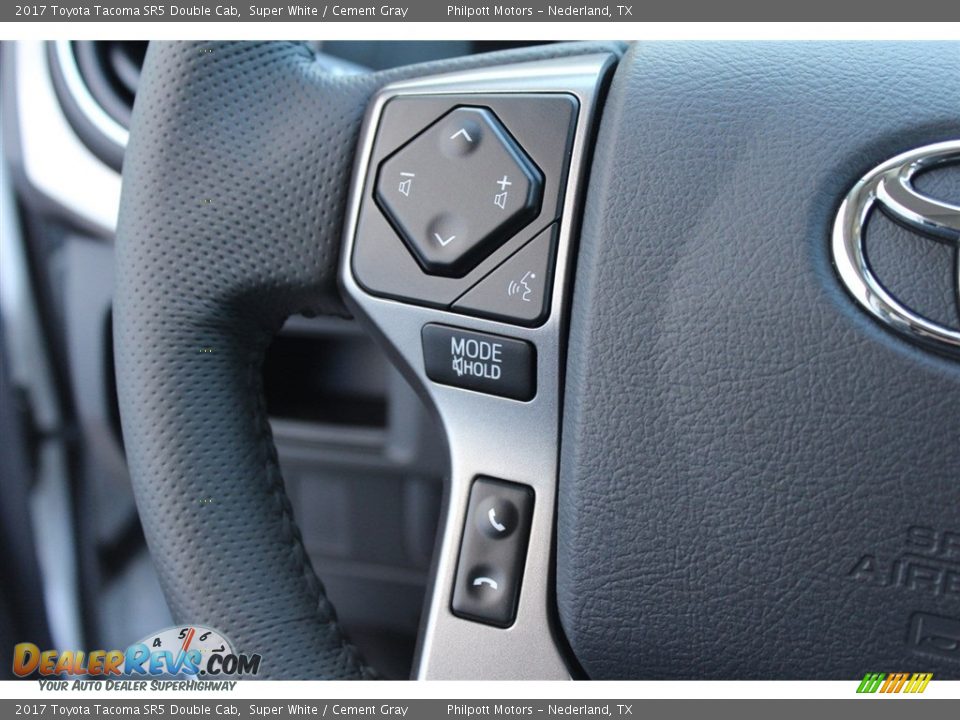 2017 Toyota Tacoma SR5 Double Cab Super White / Cement Gray Photo #18