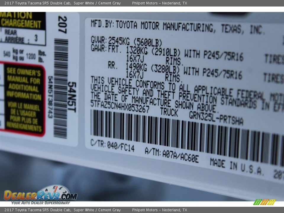 2017 Toyota Tacoma SR5 Double Cab Super White / Cement Gray Photo #29