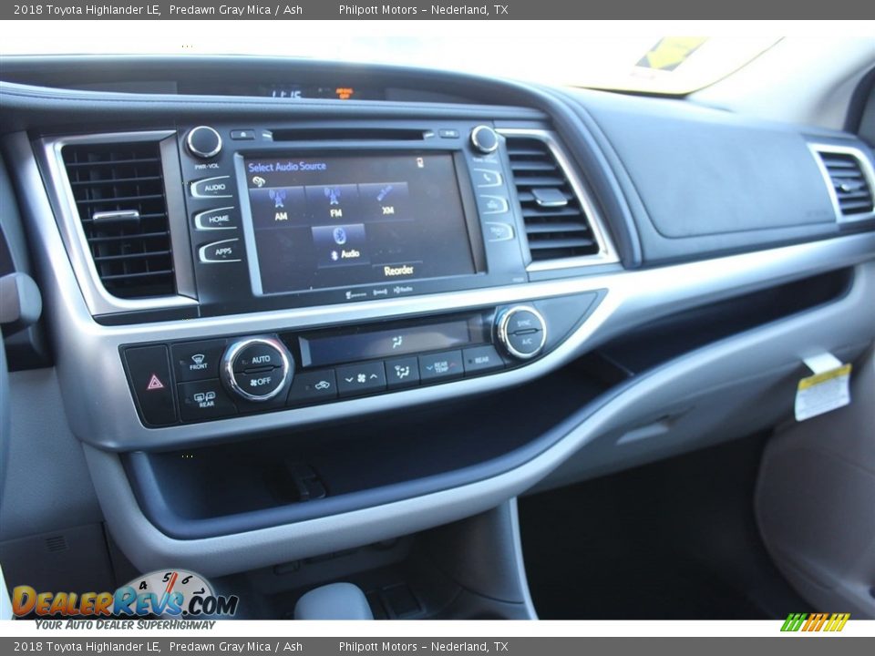 2018 Toyota Highlander LE Predawn Gray Mica / Ash Photo #12
