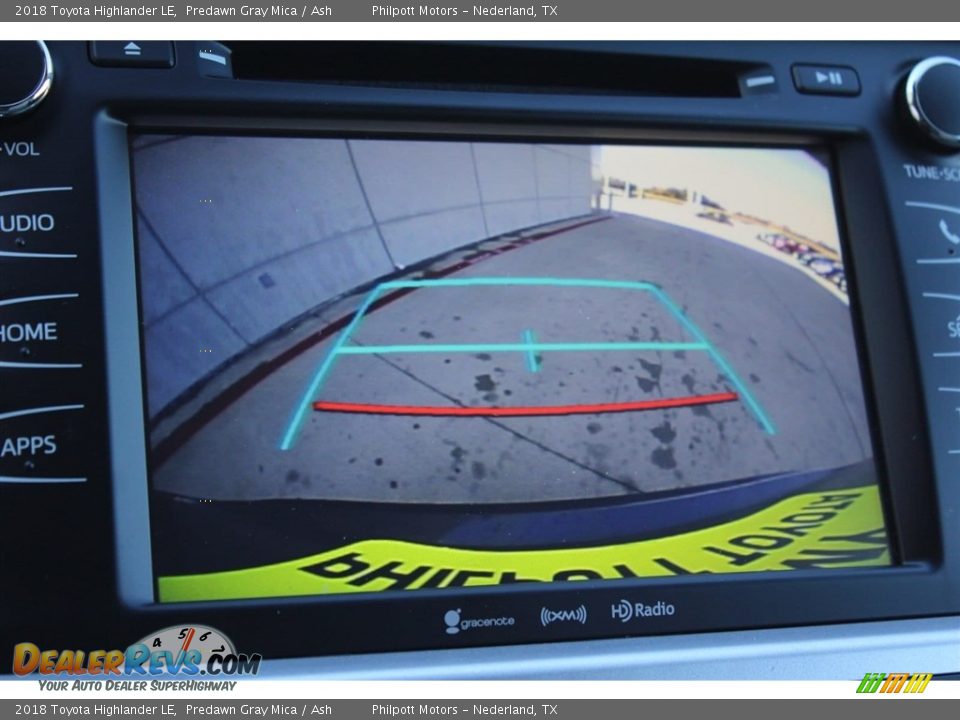 2018 Toyota Highlander LE Predawn Gray Mica / Ash Photo #16