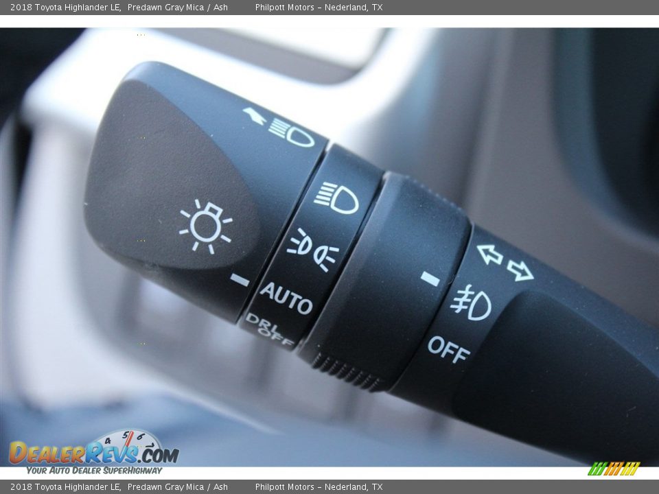 2018 Toyota Highlander LE Predawn Gray Mica / Ash Photo #20