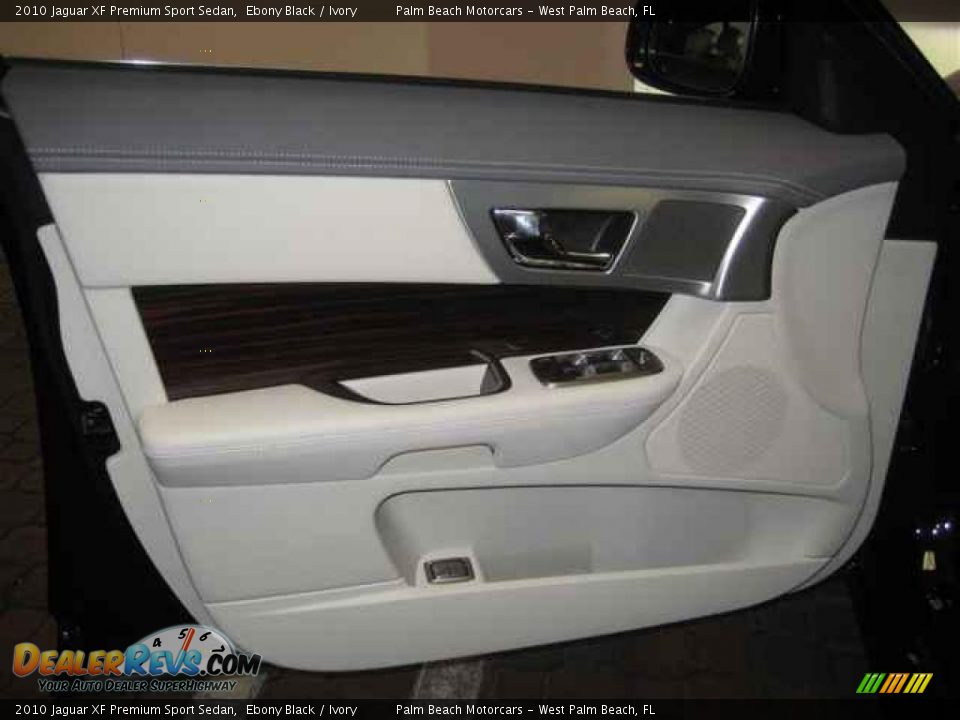 2010 Jaguar XF Premium Sport Sedan Ebony Black / Ivory Photo #14