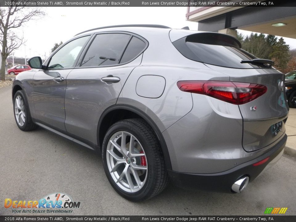 2018 Alfa Romeo Stelvio Ti AWD Stromboli Gray Metallic / Black/Red Photo #5