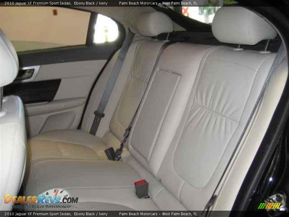 2010 Jaguar XF Premium Sport Sedan Ebony Black / Ivory Photo #20