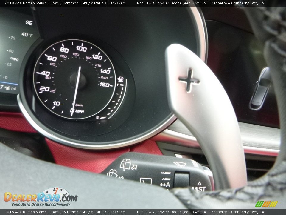 2018 Alfa Romeo Stelvio Ti AWD Stromboli Gray Metallic / Black/Red Photo #26