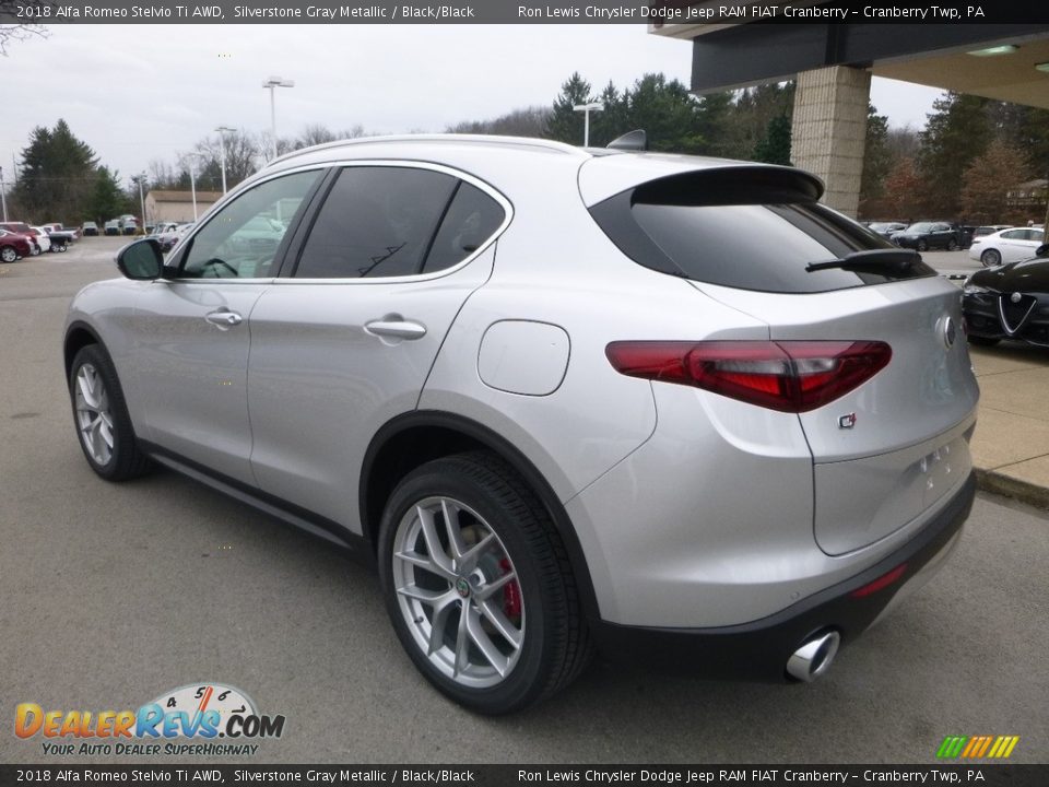 2018 Alfa Romeo Stelvio Ti AWD Silverstone Gray Metallic / Black/Black Photo #3