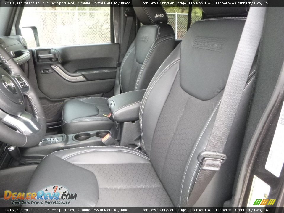 2018 Jeep Wrangler Unlimited Sport 4x4 Granite Crystal Metallic / Black Photo #16