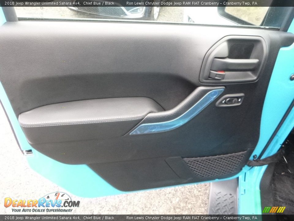 2018 Jeep Wrangler Unlimited Sahara 4x4 Chief Blue / Black Photo #14