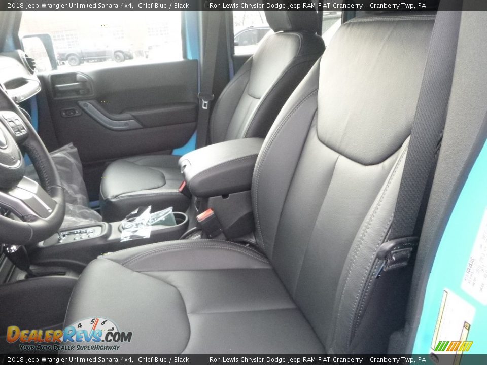 2018 Jeep Wrangler Unlimited Sahara 4x4 Chief Blue / Black Photo #15