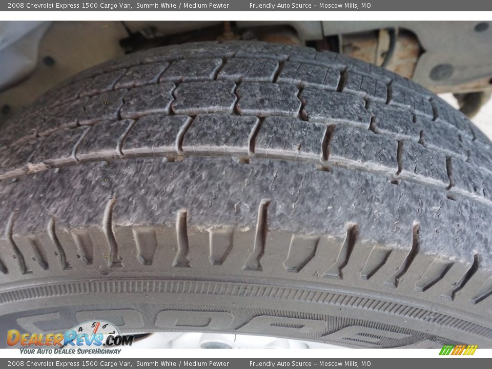 2008 Chevrolet Express 1500 Cargo Van Summit White / Medium Pewter Photo #26