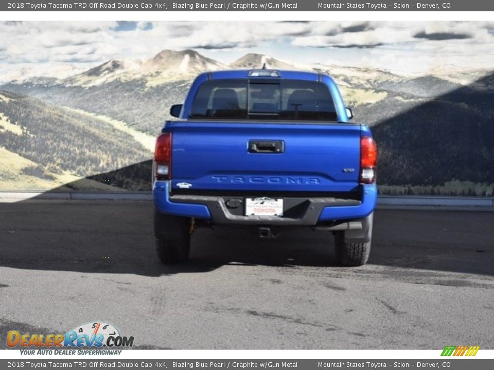 2018 Toyota Tacoma TRD Off Road Double Cab 4x4 Blazing Blue Pearl / Graphite w/Gun Metal Photo #4