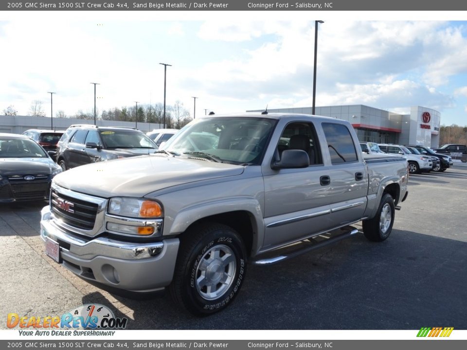 2005 GMC Sierra 1500 SLT Crew Cab 4x4 Sand Beige Metallic / Dark Pewter Photo #7