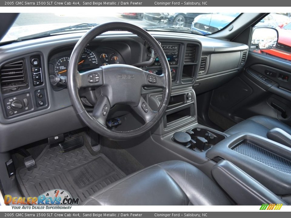2005 GMC Sierra 1500 SLT Crew Cab 4x4 Sand Beige Metallic / Dark Pewter Photo #13